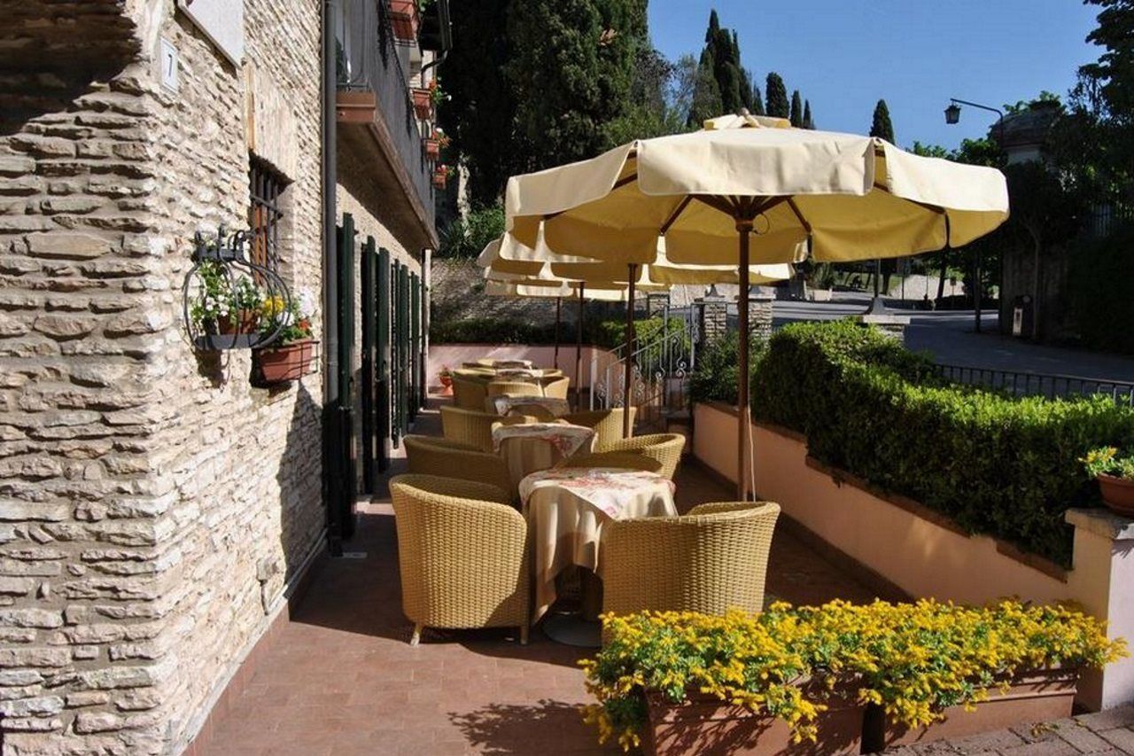 Hotel Meridiana Sirmione Luaran gambar